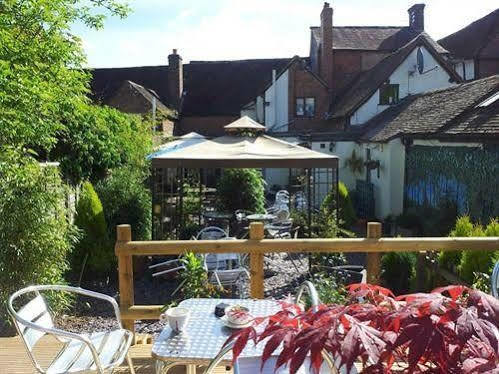 ברידג'נורת' The Bear Inn מראה חיצוני תמונה