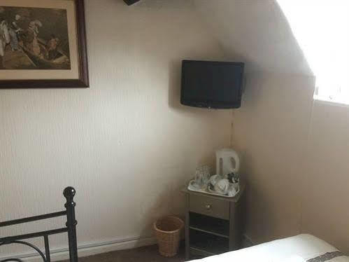 ברידג'נורת' The Bear Inn מראה חיצוני תמונה